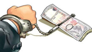 Two arrested with cash with unknown source