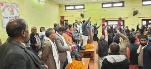 महोत्तरीमा एमाले अधिवेशन फेरि स्थगित