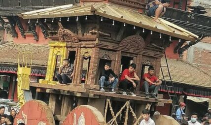 भक्तपुरको विस्का जात्राका क्रममा २० जना भन्दा बढी घाइते