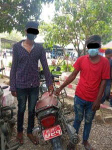 वीरगन्जमा मोटरसाइकल चोरी गरेको आरोपमा दुईजना पक्राउ