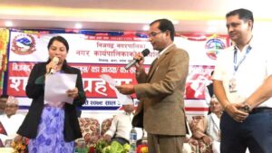 बाराका १६ मध्ये ११ पालिका प्रमुख तथा अध्यक्षले लिए शपथ