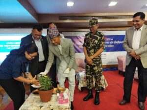 अब दलहरुले मानसिकता परिवर्तन नगर्ने हो भने भविष्य छैन –मेटमणि चौधरी अब दलहरुले मानसिकता परिवर्तन नगर्ने हो भने भविष्य छैन –मेटमणि चौधरी