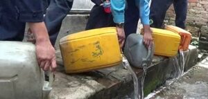 बारामा १० हजार लिटर अवैध घरेलु मदिरा नष्ट