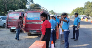 बाराको सडकमा चालकको स्वास्थ्य र सवारीसाधनको यान्त्रिक परीक्षण