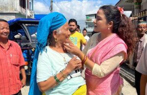 एक पटक मौका दिए जनताले गौरव गर्ने जनप्रतिनिधि बन्छु : रेखा थापा एक पटक मौका दिए जनताले गौरव गर्ने जनप्रतिनिधि बन्छु : रेखा थापा