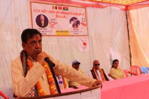 ओली प्रधानमन्त्री बने मात्रै मुलुकले निकासा पाउँछ– निरञ्जन थापा