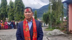 मंसिर ४ को चुनाव एमालेका लागि महाभारतको युद्धजस्तै हो –पृथ्वीसुब्बा गुरुङ मंसिर ४ को चुनाव एमालेका लागि महाभारतको युद्धजस्तै हो –पृथ्वीसुब्बा गुरुङ