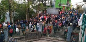 हस्ताक्षर नभएको मतपत्र भेटिएपछि इलाम-२ मा तनाव हस्ताक्षर नभएको मतपत्र भेटिएपछि इलाम-२ मा तनाव