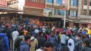 रवि लामिछानेका समर्थकद्वारा माइतीघरमा प्रदर्शन