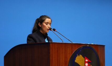 सातामा दुई दिन बिदा यथावत्, तत्काल परिवर्तनको तयारी छैन : मन्त्री गौतम सातामा दुई दिन बिदा यथावत्, तत्काल परिवर्तनको तयारी छैन : मन्त्री गौतम
