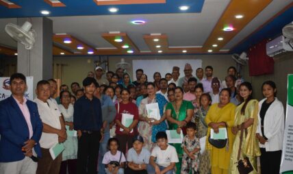 दक्षिण कोरियाका प्रवासी नेपालीको परिवारलाई वित्तीय साक्षरता सिकाउँदै अंकुर नेपाल (भिडियो)