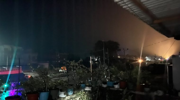 निजगढ–चपुर जङ्गल क्षेत्रमा प्राविधिक समस्या आएपछि निजगढ क्षेत्रमा विद्युत सेवा अवरुद्ध