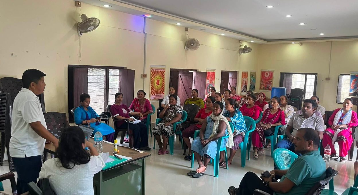 निजगढको खयरघारीमा समुदायमा आधारित रोग निगरानी प्रणालीबारे अभिमुखीकरण कार्यक्रम सम्पन्न