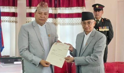 बागमतीको मुख्यमन्त्रीमा किरण थापा नियुक्त बागमतीको मुख्यमन्त्रीमा किरण थापा नियुक्त