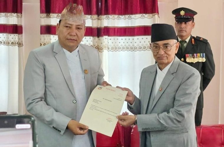 बागमतीको मुख्यमन्त्रीमा किरण थापा नियुक्त